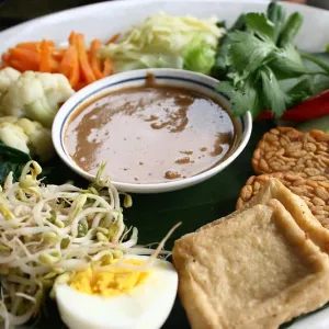  Gado-gado, un plat traditionnel indonésien