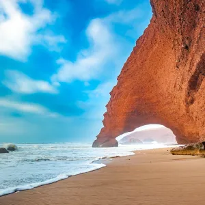 La plage de Legzira près de Sidi Ifni au Maroc.