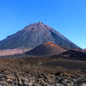 Le volcan de l'île de Fogo au Cap-Vert