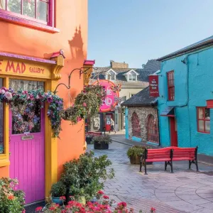 Maisons irlandaises colorées dans le centre de Kinsale, comté de Cork en Irlande