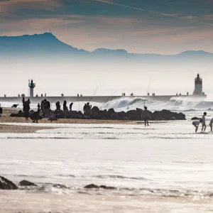 Entrée du port d'Hossegor sur la côte landaise