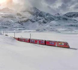 Le guide du Bernina Express en Suisse.