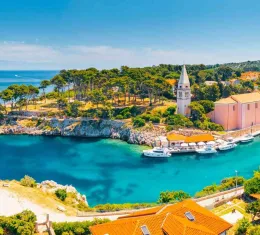 Vue du village de Veli Lošinj sur l'île de Lošinj, l'une des plus belles de Croatie