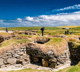 Le site de Skara Brae, un incontournable d'un voyage dans les Orcades en Écosse