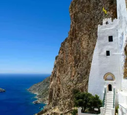 Monastère de Hozoviotissa sur l'île d'Amorgos