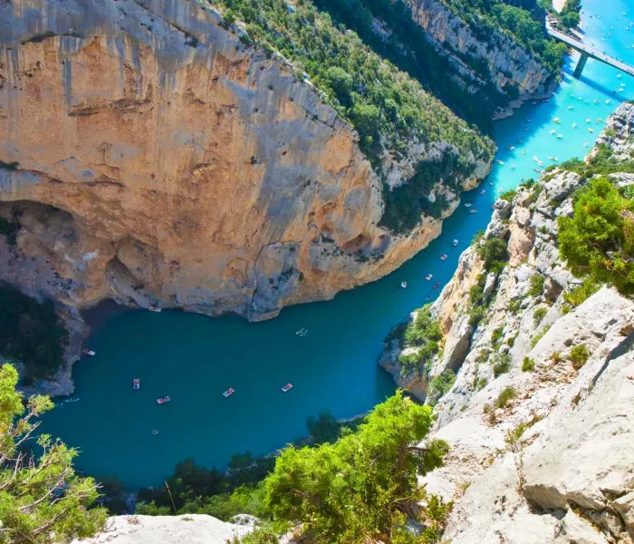 Découvrez les canyons les plus impressionnants de France.