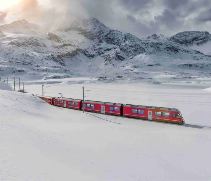 Le guide du Bernina Express en Suisse.