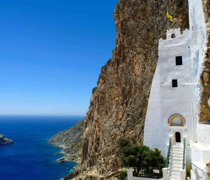Monastère de Hozoviotissa sur l'île d'Amorgos