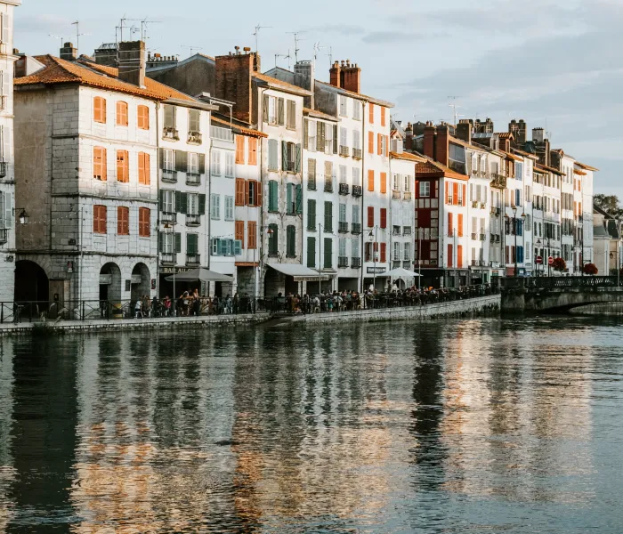 Bayonne, sur les bords d'Adour