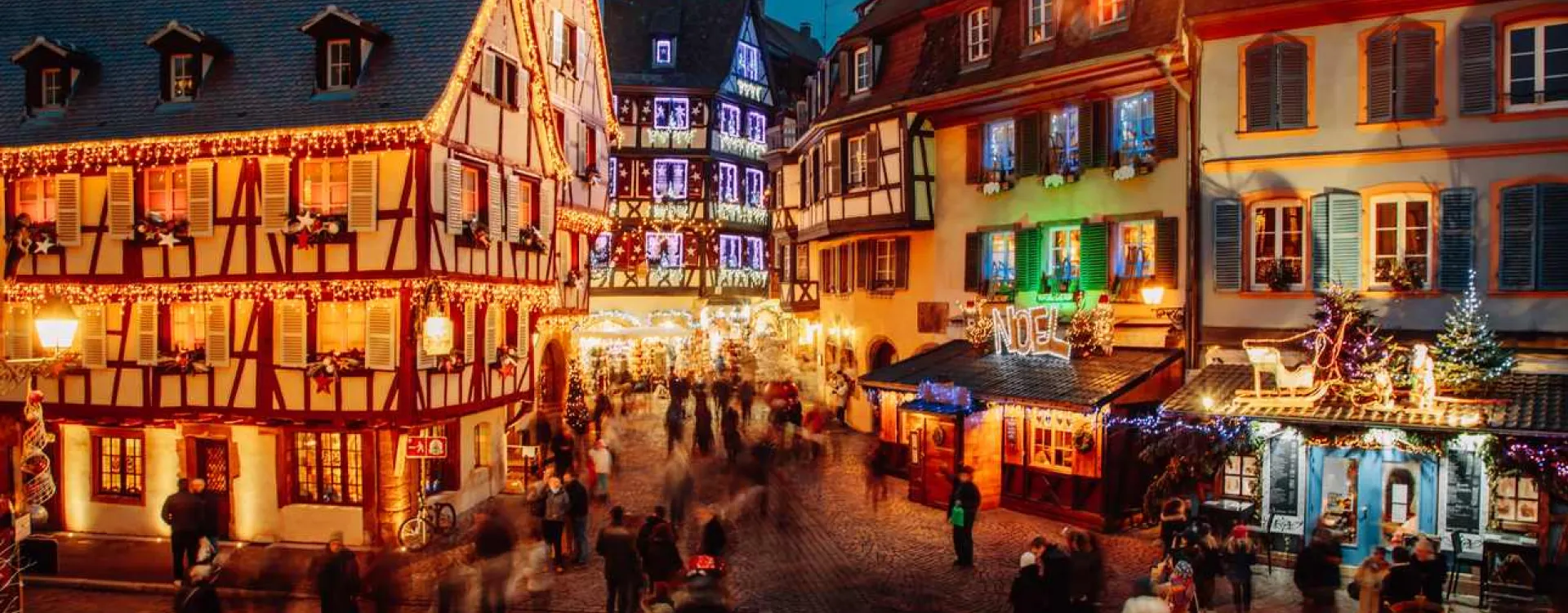 La ville de Colmar en Alsace lors de son marché de Noël.