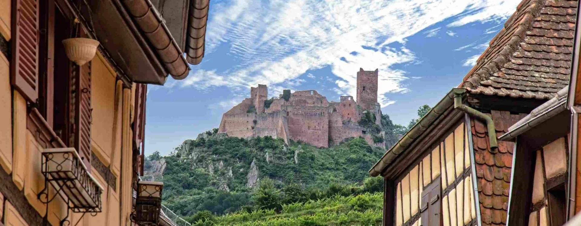 Le village de Ribeauvillé en Alsace.