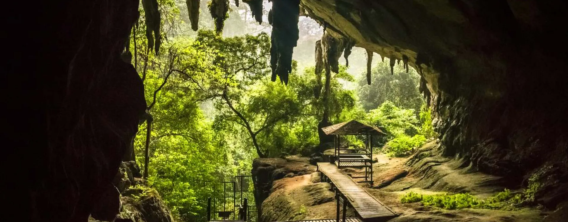 La grotte de Niah au Sarawak à Bornéo.
