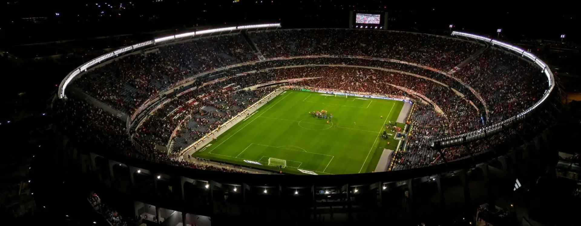 Une vue aérienne de River Plate, le stade de foot de Buenos Aires.