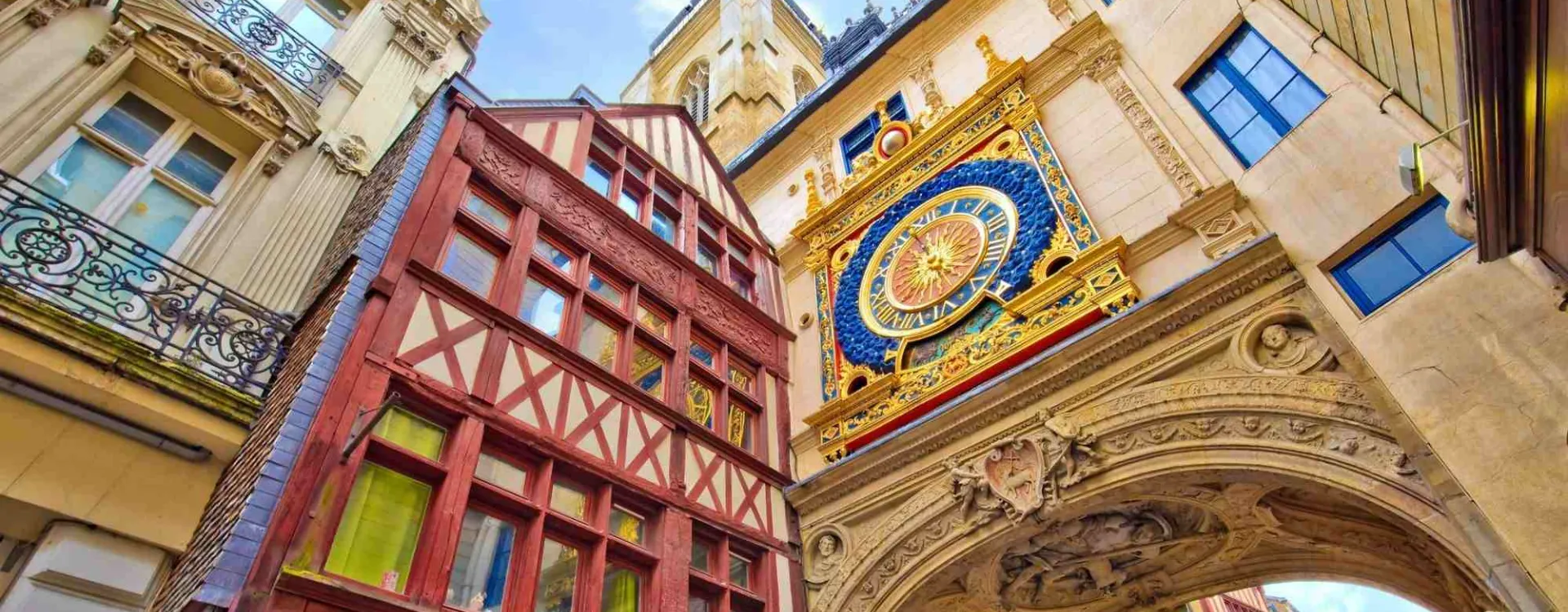 Gros Horloge de Rouen dans le centre historique, horloge astronomique emblématique de Normandie
