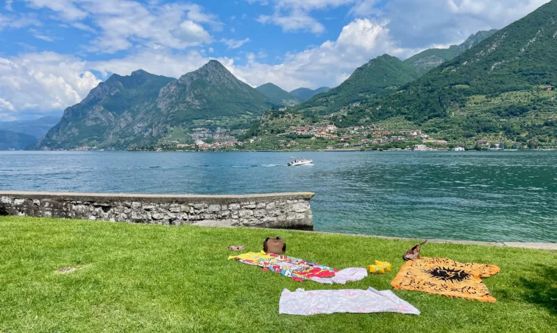 Baignade dans le lac Iseo