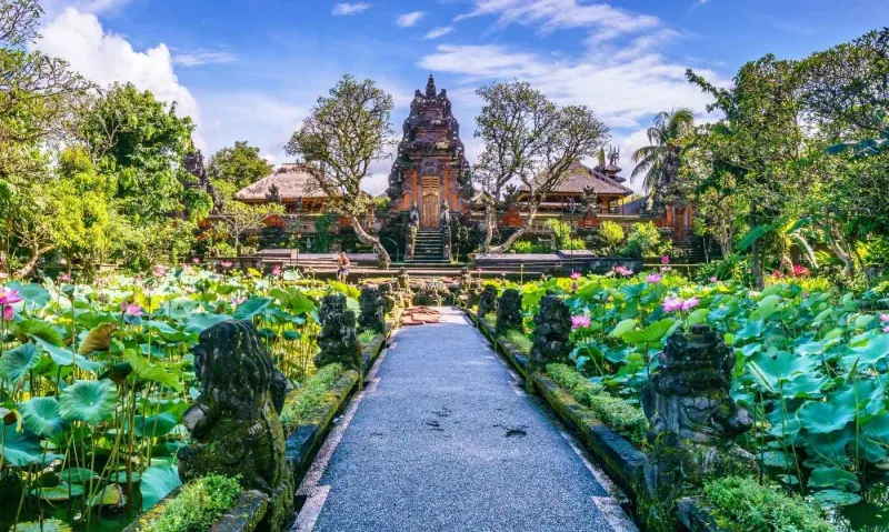 Temple à Ubud en Indonésie
