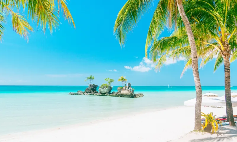 Plage sur l'île de Boracay aux Philippines