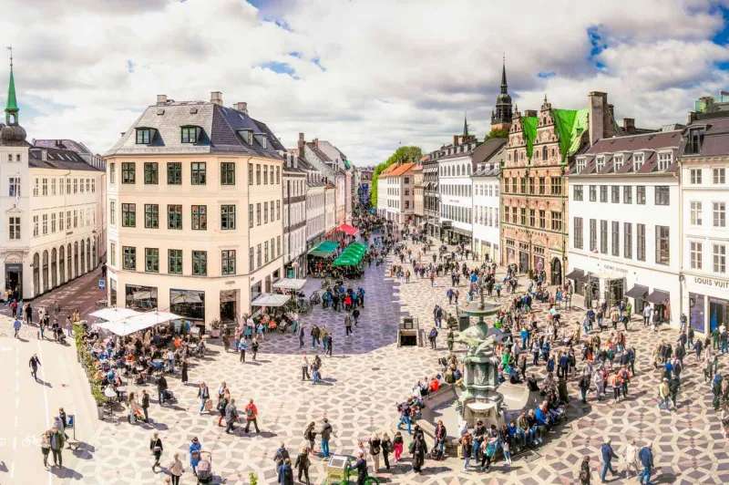 Copenhague étant une ville compacte, trois jours suffisent pour en découvrir les incontournables.