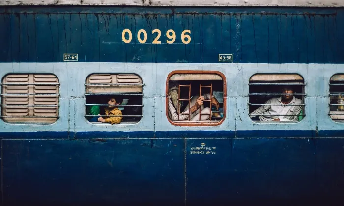 Oui, les trains en Inde sont souvent bondés.