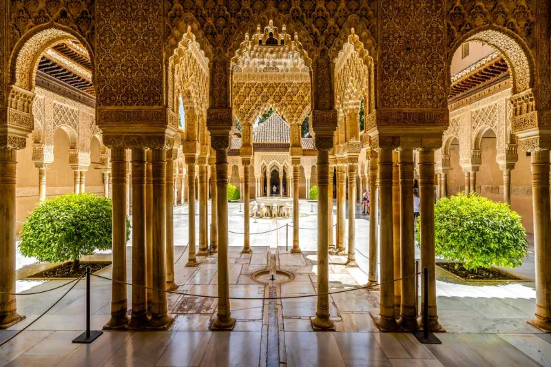 L’Alhambra de Grenade mérite à lui seul le voyage en Espagne.