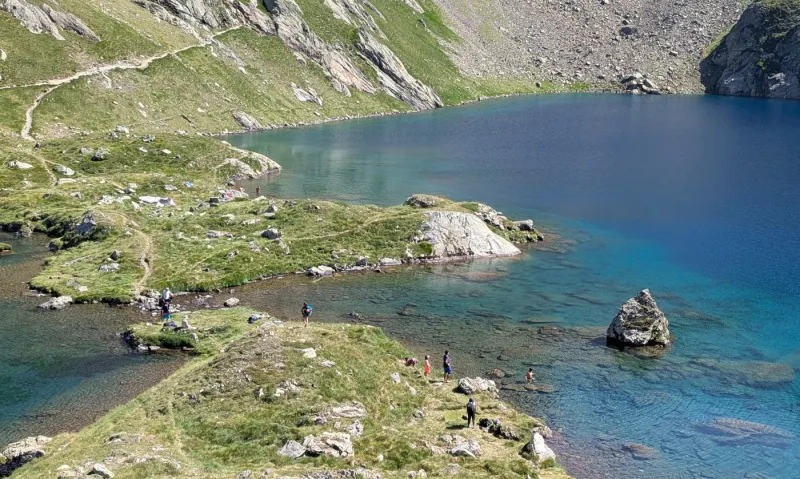 Le lac des Boums dans les Pyrénées