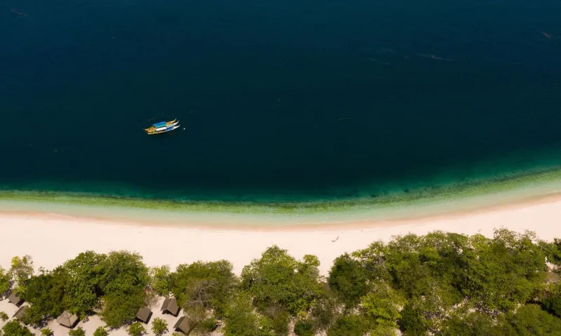 L'île de Santa Cruz aux Philippines
