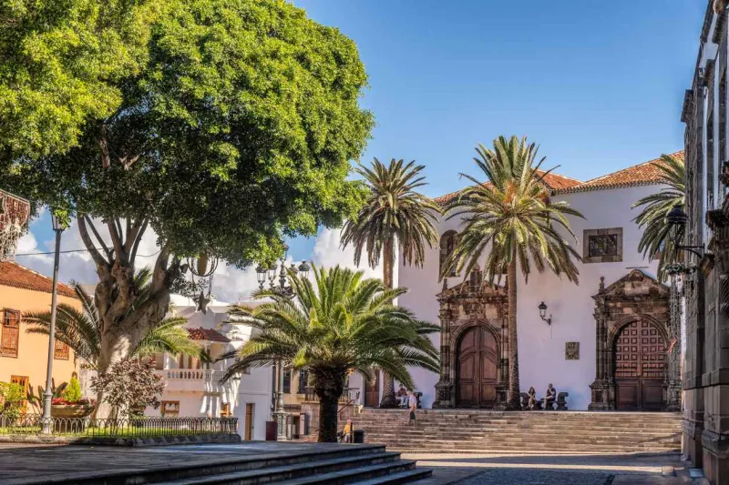 La Plaza de la Libertad dans le charmant village de Garachico.