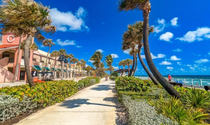 Lake Worth en Floride est une destination idéale pour les familles.