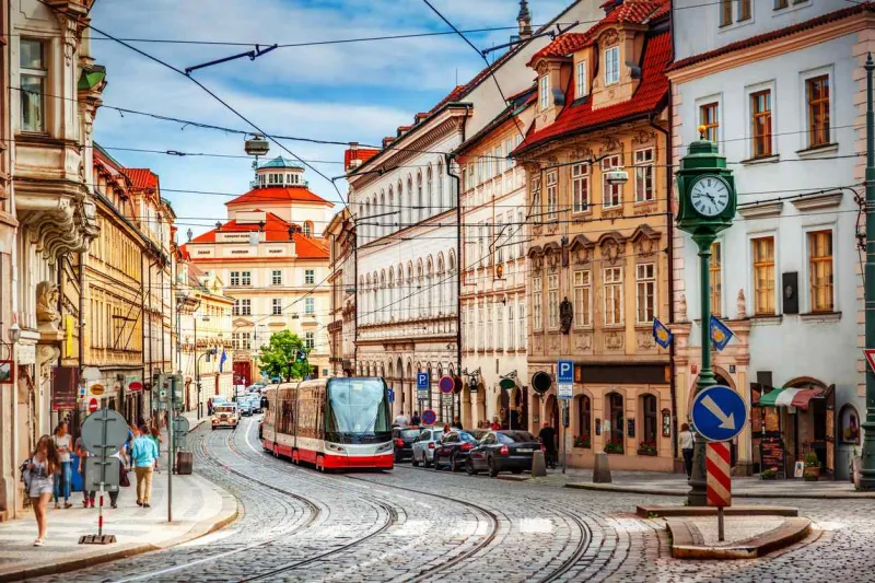 Prague possède un excellent réseau de transports en commun.