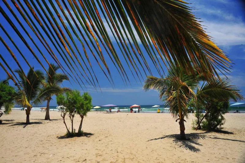La plage de Punta Sal au nord du Pérou.