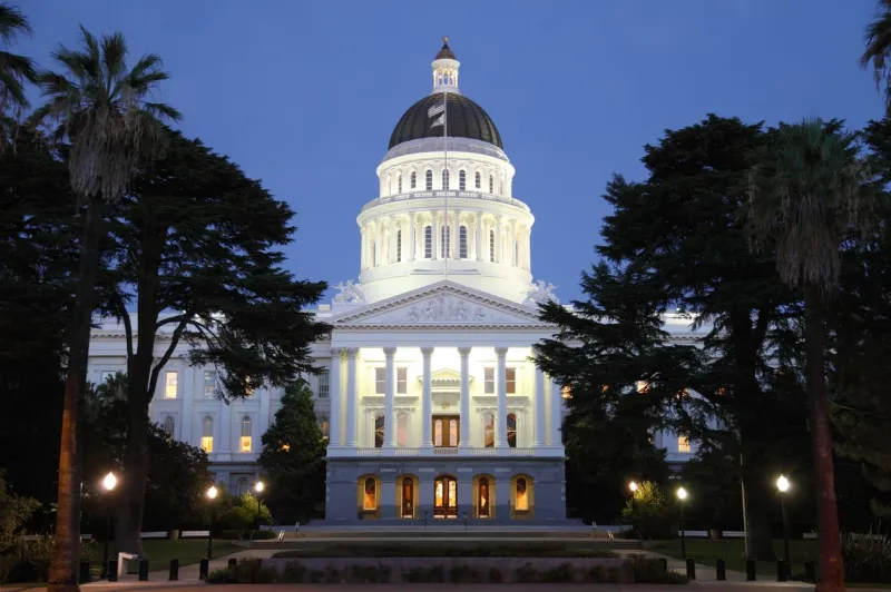 Le Capitole de Sacramento, cœur politique de la Californie.