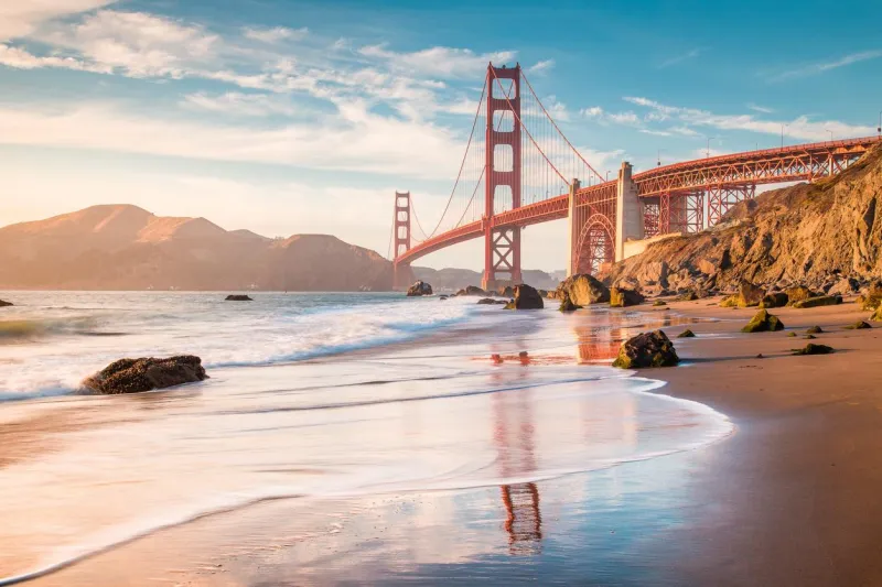 L'incontournable Golden Gate Bridge de San Francisco.