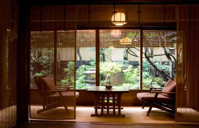 Passer la nuit dans un ryokan au Japon est une expérience inoubliable.
