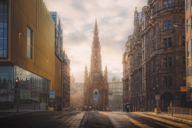 Oserez-vous monter en haut du Scott Monument d'Edimbourg ?