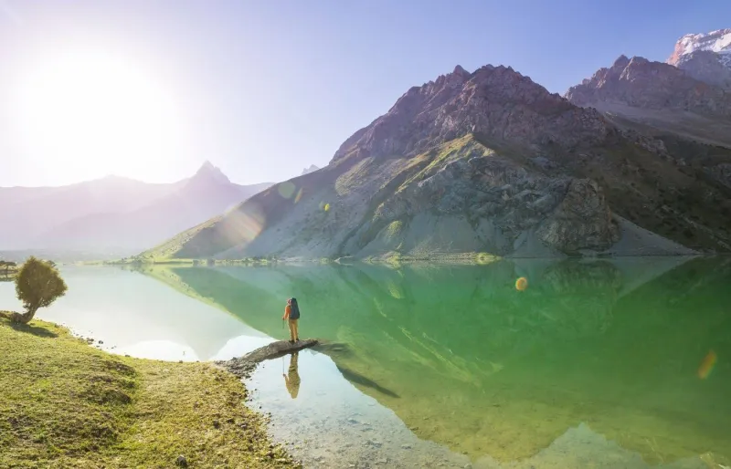 Avec ses paysages grandiose, le Tadjikistan offre l’un des plus beaux terrains de trek du monde.