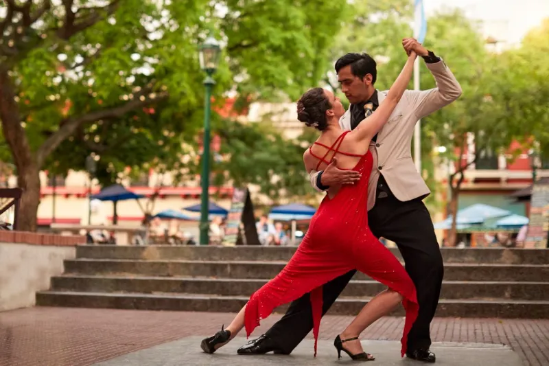 Impossible de voyager en Argentine sans s'essayer au tango.