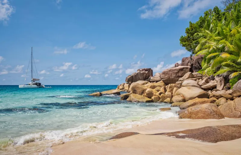 Anse Georgette est l'une des plus belles plages de l'île de Praslin.