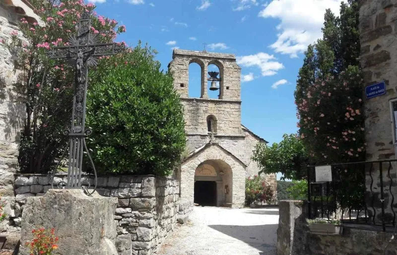 Naves est classé "Village de caractère".