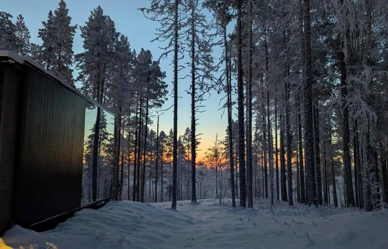 Les chalet en verre de l'hôtel Oloresort.