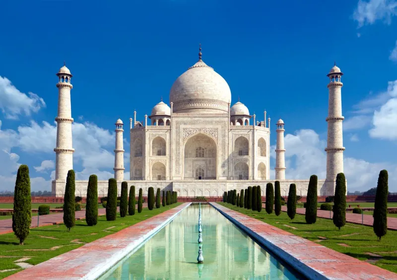Le Taj Mahal est considéré comme l’une des sept nouvelles merveilles du monde.