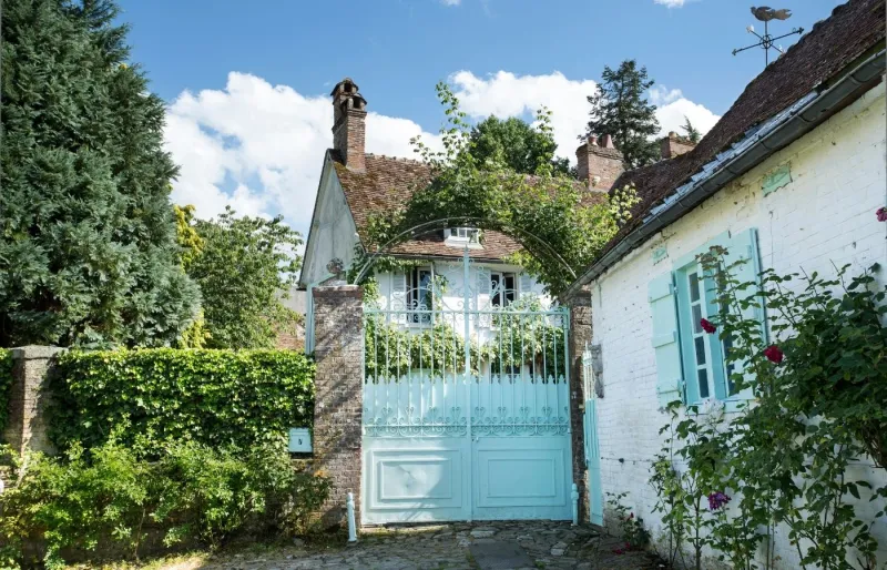 Chambre d’hôtes destinée à l’accueil de voyageurs.