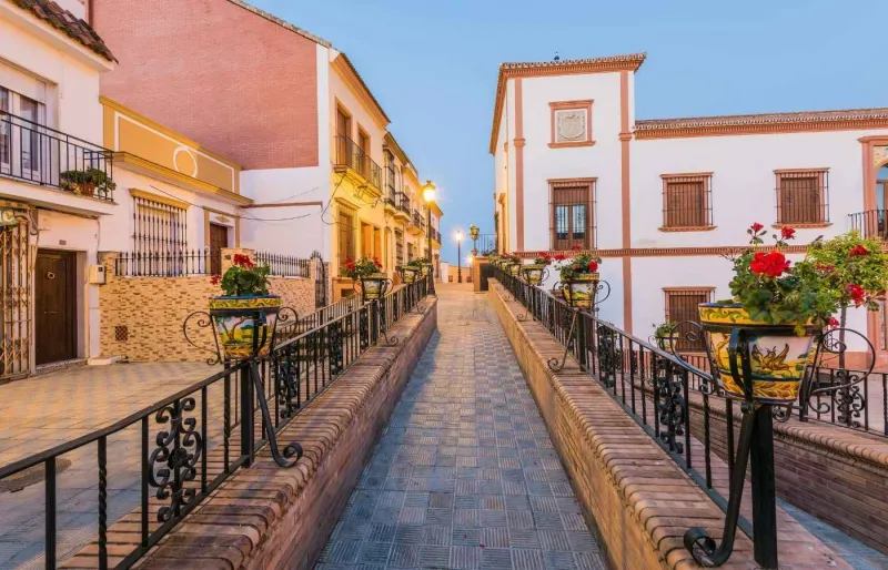 Le centre-ville de Huelva, entre places animées et architecture andalouse