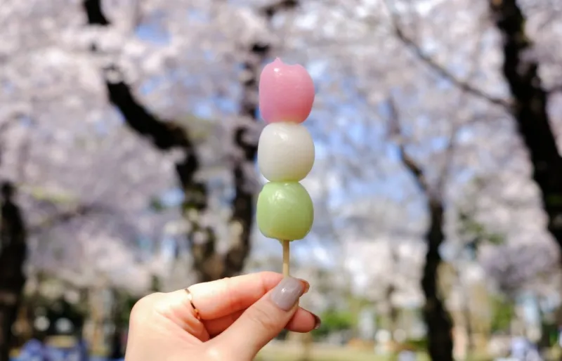 dango japonais traditionnel à base de farine de riz