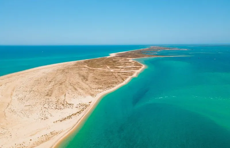 Les plages d'Ilha da Culatra près de Faro.