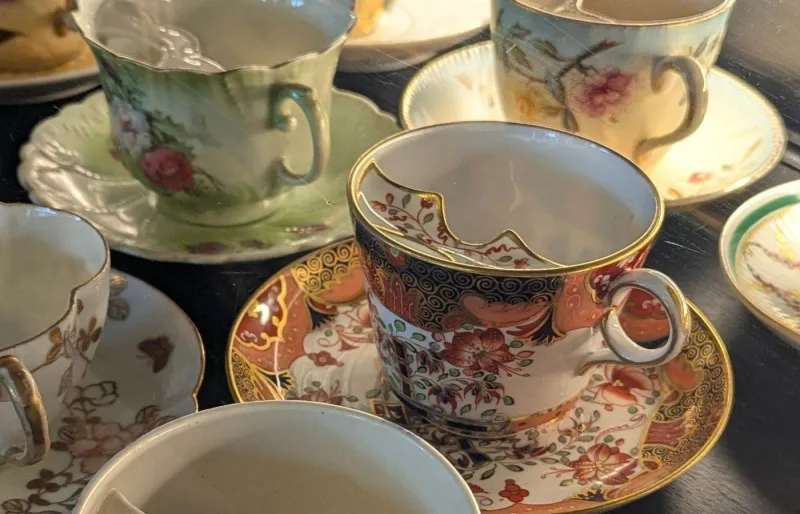 Les tasses à moustache de la chocolaterie Puyodebat.