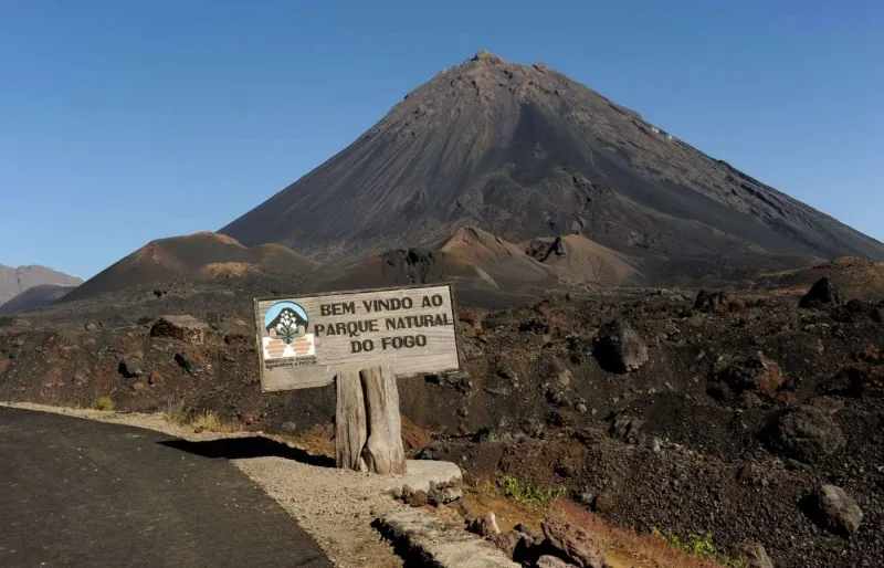 Panneau du parc national de Fogo à l’entrée de la Chã das Caldeiras