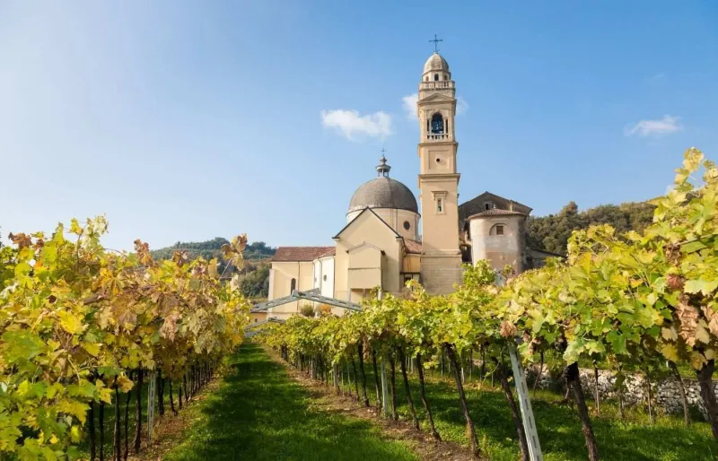 Église paroissiale de Marano di Valpolicella dans la région viticole de Valpolicella
