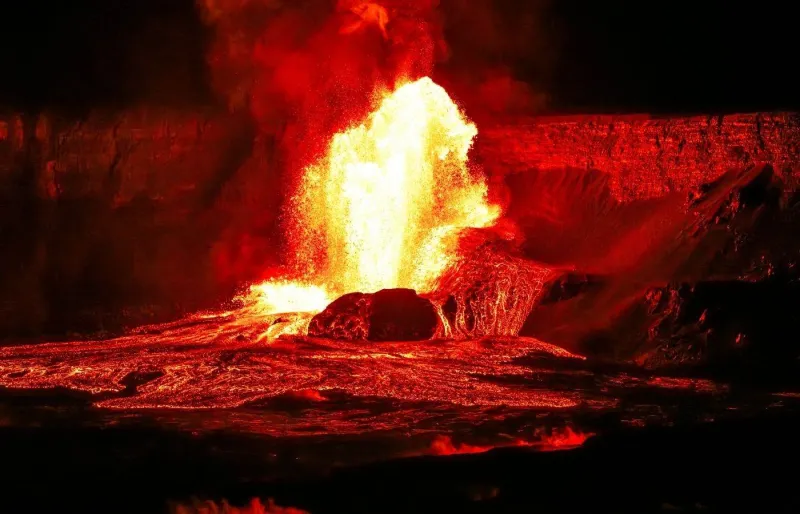 L'éruption du volcan Kīlauea à Hawaii Volcanoes National Park aux Etats-Unis.