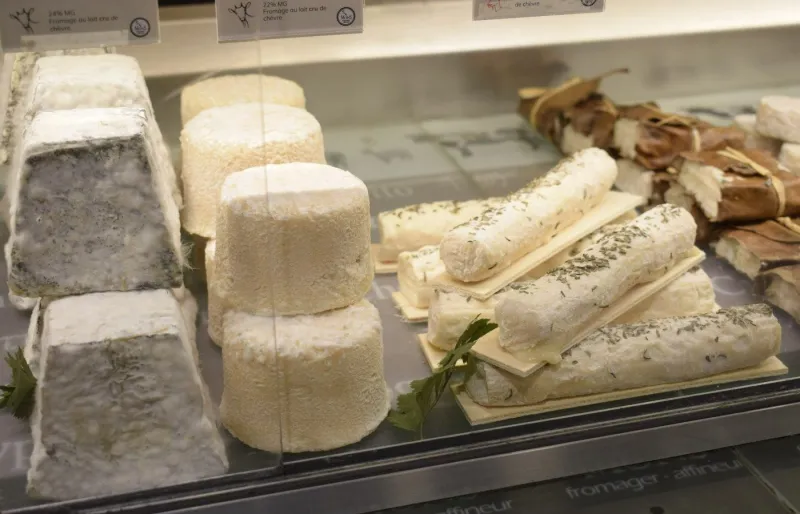 Fromages artisanaux de la Maison Mons à Roanne