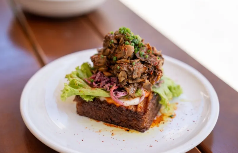 Plat gastronomique végétal du restaurant Frea à Berlin